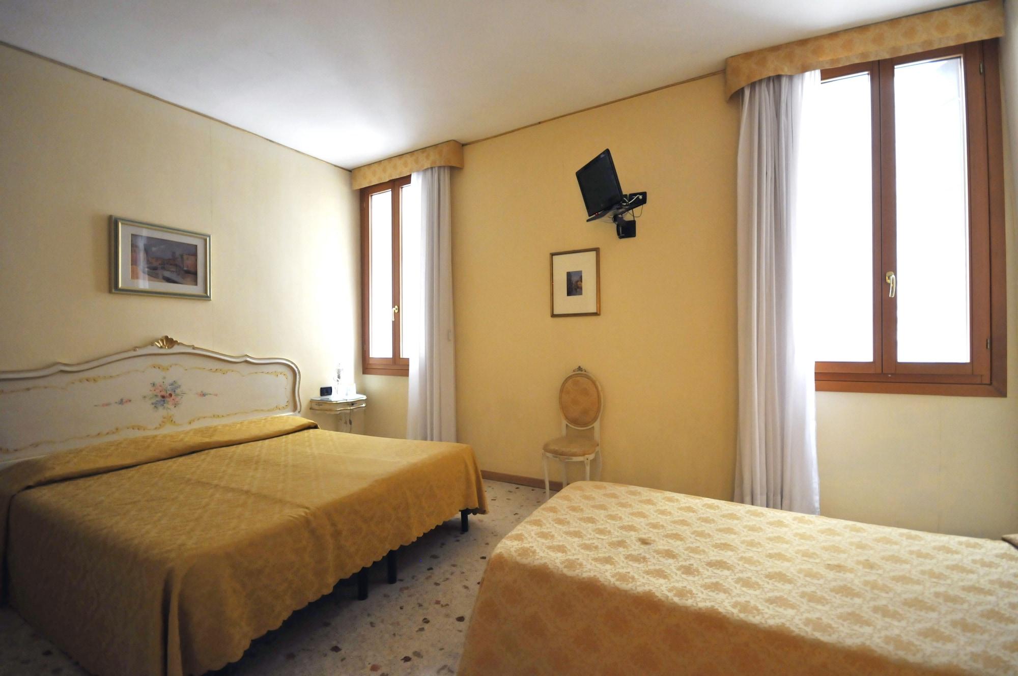 Hotel Ca' Leon D'Oro Benátky Exteriér fotografie